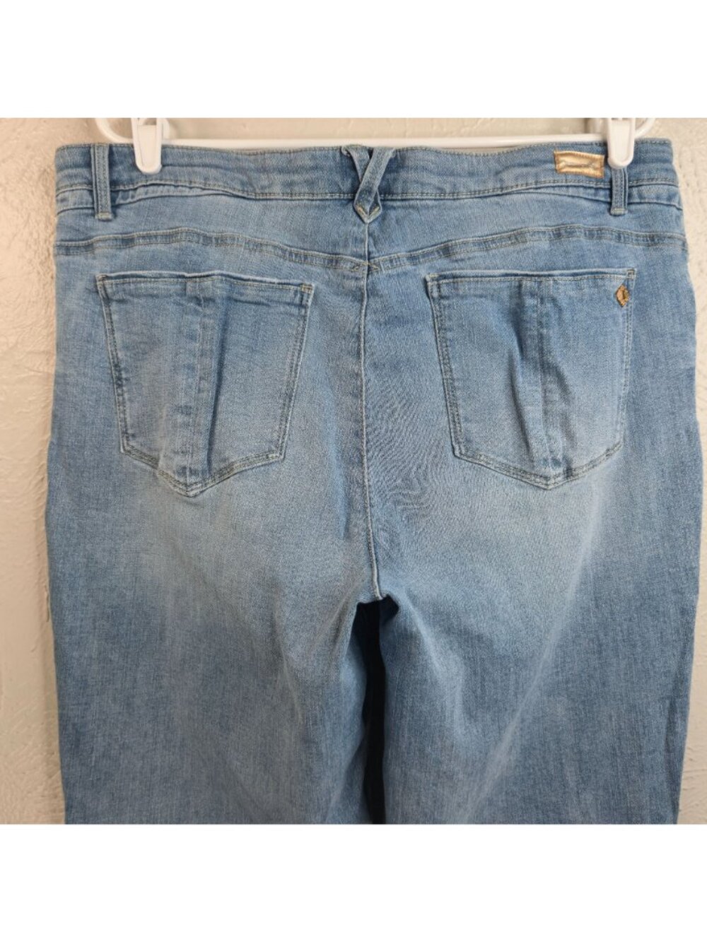 Slimming Shaping Bootcut Jeans 16 High Rise Light Blue Wash Casual Stretch Denim - Picture 6 of 8